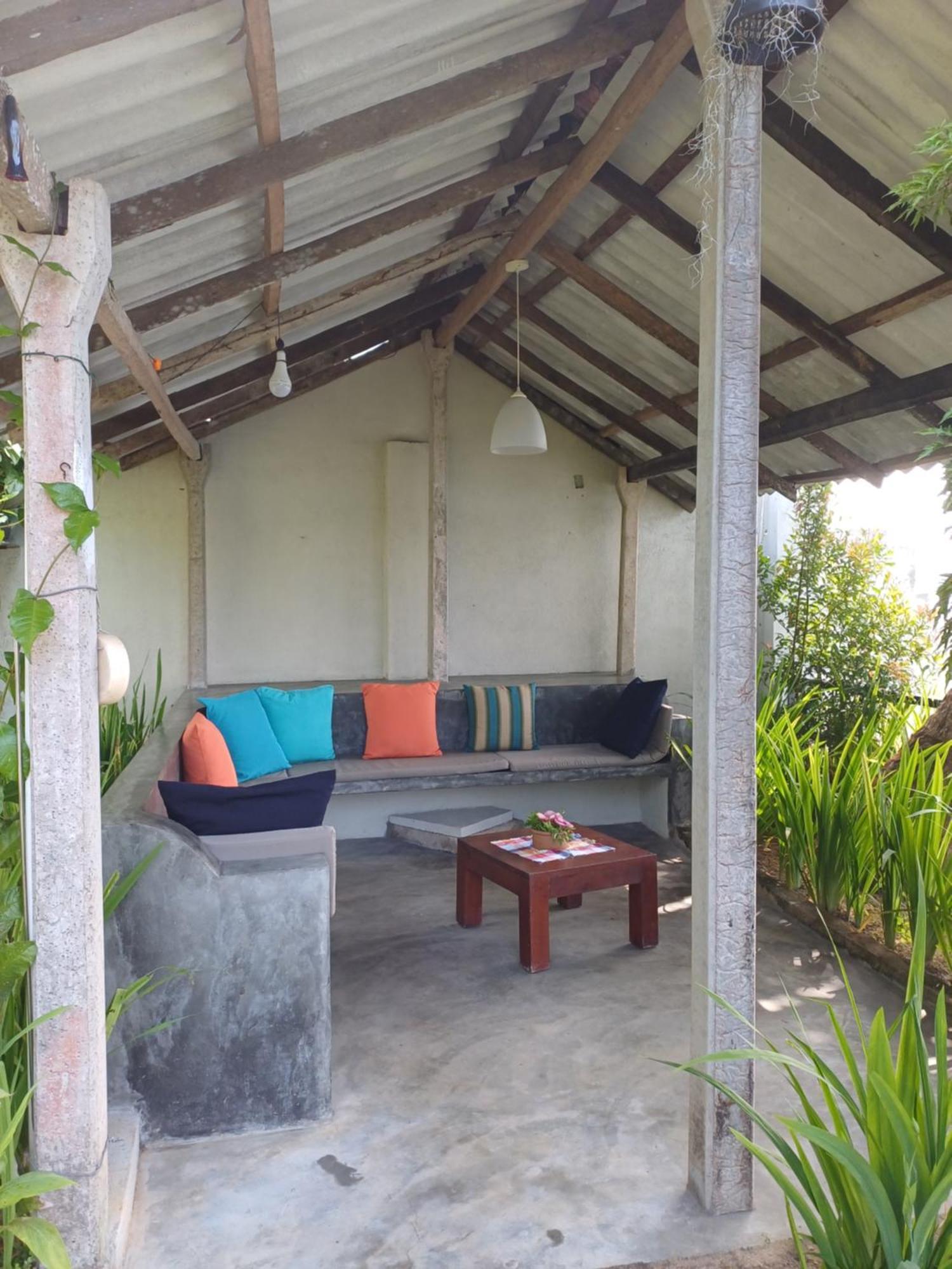 Villa River View Aluthgama Exterior photo